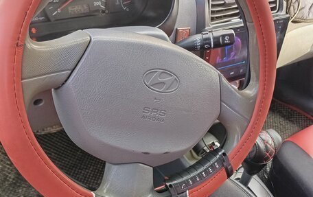 Hyundai Accent II, 2004 год, 430 000 рублей, 3 фотография