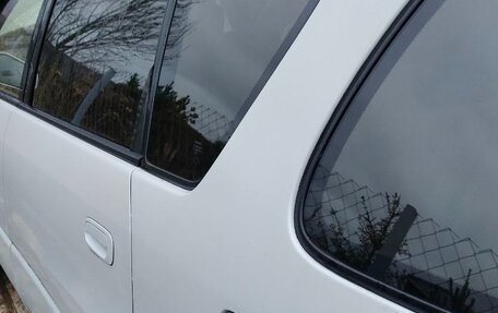 Toyota Ipsum II, 1998 год, 435 000 рублей, 4 фотография