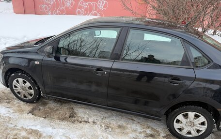 Volkswagen Polo VI (EU Market), 2011 год, 1 100 000 рублей, 4 фотография