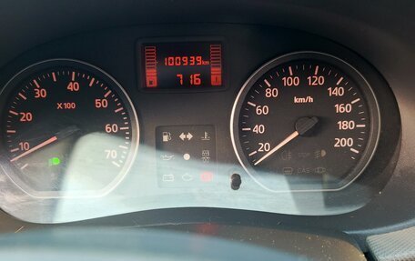 Renault Sandero I, 2011 год, 587 000 рублей, 2 фотография