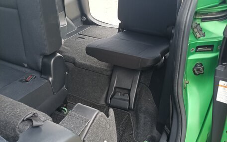 Toyota Sienta II, 2017 год, 1 615 000 рублей, 14 фотография