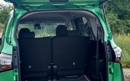 Toyota Sienta II, 2017 год, 1 615 000 рублей, 17 фотография