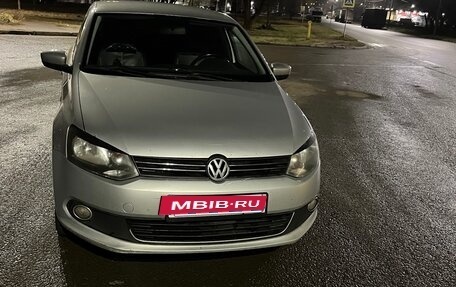 Volkswagen Polo VI (EU Market), 2012 год, 570 000 рублей, 2 фотография