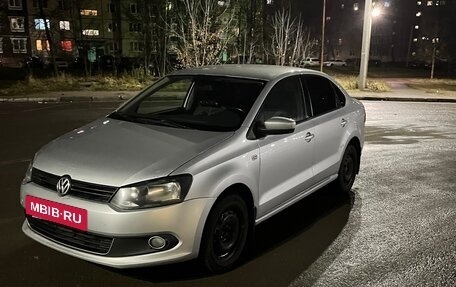 Volkswagen Polo VI (EU Market), 2012 год, 570 000 рублей, 3 фотография