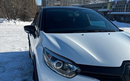 Renault Kaptur I рестайлинг, 2017 год, 1 400 000 рублей, 4 фотография