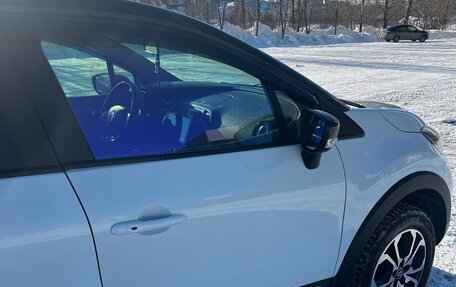 Renault Kaptur I рестайлинг, 2017 год, 1 400 000 рублей, 3 фотография