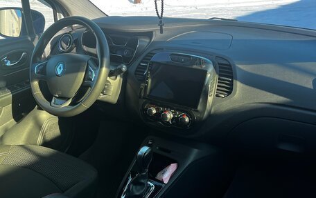 Renault Kaptur I рестайлинг, 2017 год, 1 400 000 рублей, 13 фотография