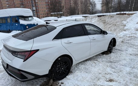 Hyundai Elantra, 2024 год, 2 300 000 рублей, 4 фотография