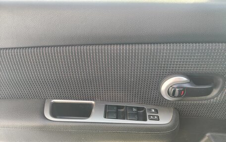 Nissan Tiida, 2010 год, 615 000 рублей, 3 фотография