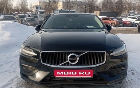 Volvo V60 II, 2020 год, 2 750 000 рублей, 9 фотография