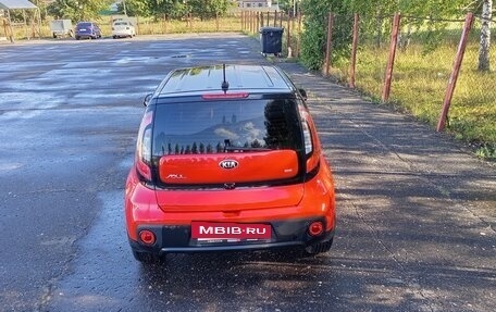 KIA Soul II рестайлинг, 2018 год, 1 370 000 рублей, 5 фотография