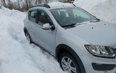 Renault Sandero II рестайлинг, 2017 год, 1 150 000 рублей, 3 фотография