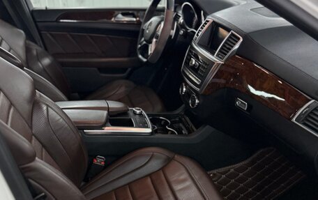 Mercedes-Benz M-Класс AMG, 2013 год, 2 950 000 рублей, 16 фотография