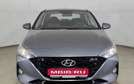 Hyundai Solaris II рестайлинг, 2021 год, 1 600 000 рублей, 2 фотография