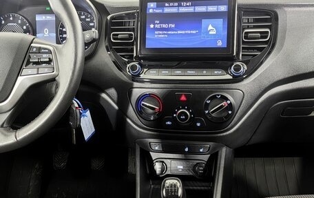 Hyundai Solaris II рестайлинг, 2021 год, 1 600 000 рублей, 16 фотография