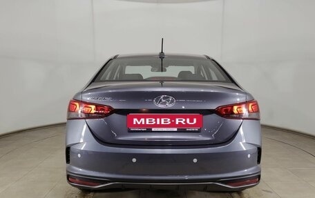 Hyundai Solaris II рестайлинг, 2021 год, 1 600 000 рублей, 6 фотография