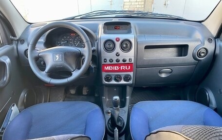 Peugeot Partner II рестайлинг 2, 2011 год, 725 000 рублей, 11 фотография