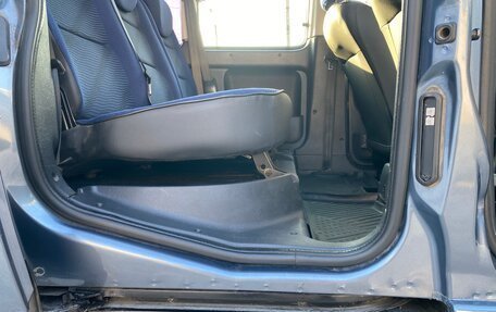 Peugeot Partner II рестайлинг 2, 2011 год, 725 000 рублей, 19 фотография