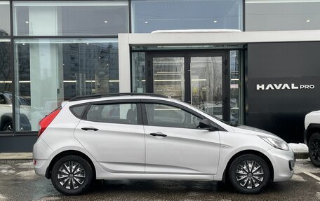 Hyundai Solaris II рестайлинг, 2013 год, 949 000 рублей, 4 фотография