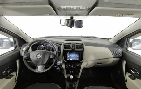 Renault Logan II, 2015 год, 820 000 рублей, 10 фотография