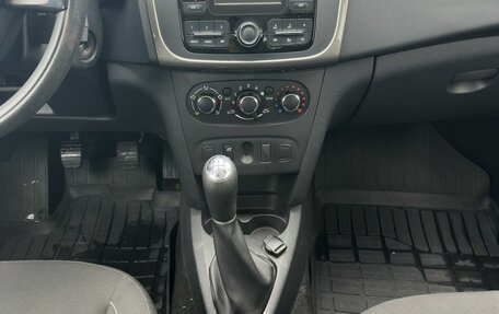 Renault Sandero II рестайлинг, 2018 год, 1 100 000 рублей, 11 фотография