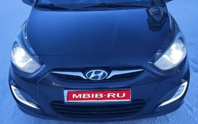 Hyundai Solaris II рестайлинг, 2013 год, 800 000 рублей, 1 фотография