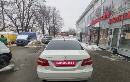 Mercedes-Benz E-Класс, 2012 год, 1 600 000 рублей, 5 фотография