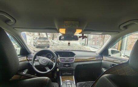 Mercedes-Benz E-Класс, 2012 год, 1 600 000 рублей, 12 фотография