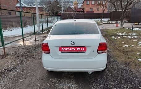 Volkswagen Polo VI (EU Market), 2011 год, 720 000 рублей, 2 фотография
