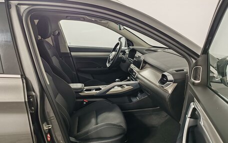 Geely Coolray I, 2023 год, 1 749 000 рублей, 21 фотография