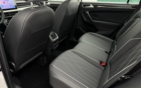 Volkswagen Tiguan II, 2025 год, 3 745 000 рублей, 25 фотография