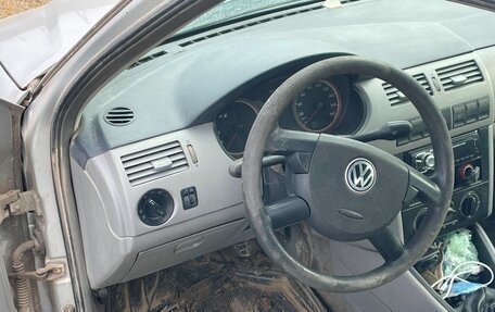 Volkswagen Pointer, 2004 год, 250 000 рублей, 10 фотография