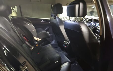 Volkswagen Passat B8 рестайлинг, 2015 год, 1 900 000 рублей, 15 фотография