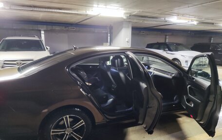 Volkswagen Passat B8 рестайлинг, 2015 год, 1 900 000 рублей, 14 фотография