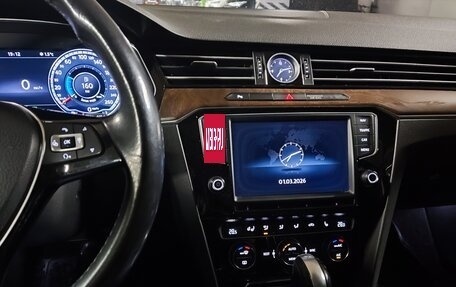 Volkswagen Passat B8 рестайлинг, 2015 год, 1 900 000 рублей, 20 фотография