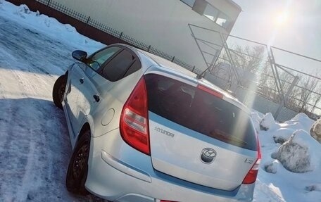 Hyundai i30 I, 2010 год, 800 000 рублей, 2 фотография