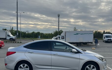 Hyundai Solaris II рестайлинг, 2016 год, 950 000 рублей, 3 фотография