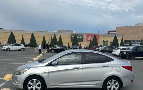 Hyundai Solaris II рестайлинг, 2016 год, 950 000 рублей, 2 фотография