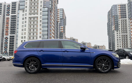 Volkswagen Passat B8 рестайлинг, 2019 год, 3 650 000 рублей, 4 фотография