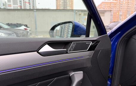 Volkswagen Passat B8 рестайлинг, 2019 год, 3 650 000 рублей, 13 фотография