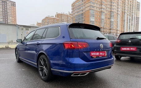 Volkswagen Passat B8 рестайлинг, 2019 год, 3 650 000 рублей, 7 фотография