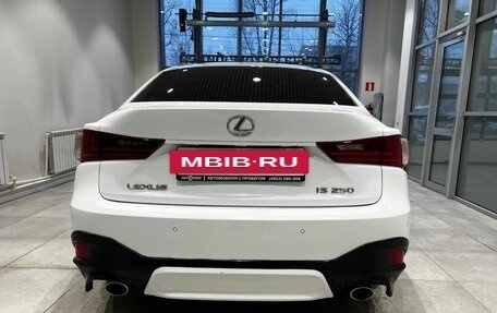 Lexus IS III, 2014 год, 2 500 000 рублей, 8 фотография
