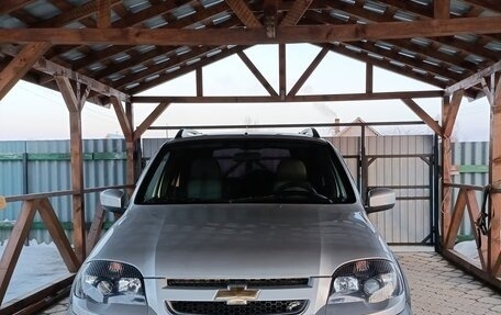 Chevrolet Niva I рестайлинг, 2012 год, 675 000 рублей, 1 фотография