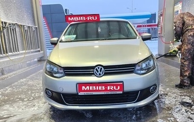 Volkswagen Polo VI (EU Market), 2011 год, 700 000 рублей, 1 фотография