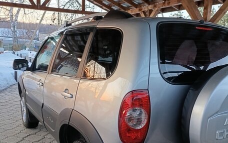 Chevrolet Niva I рестайлинг, 2012 год, 675 000 рублей, 7 фотография