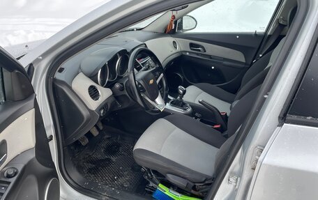 Chevrolet Cruze II, 2011 год, 550 000 рублей, 7 фотография