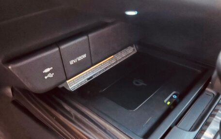 Toyota Camry, 2018 год, 2 600 000 рублей, 5 фотография