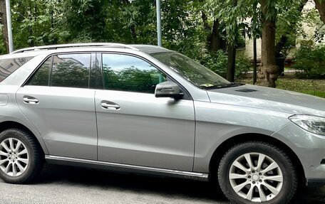 Mercedes-Benz M-Класс, 2014 год, 2 699 000 рублей, 4 фотография