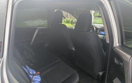 Toyota RAV4, 2014 год, 1 670 000 рублей, 9 фотография