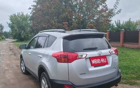 Toyota RAV4, 2014 год, 1 670 000 рублей, 5 фотография